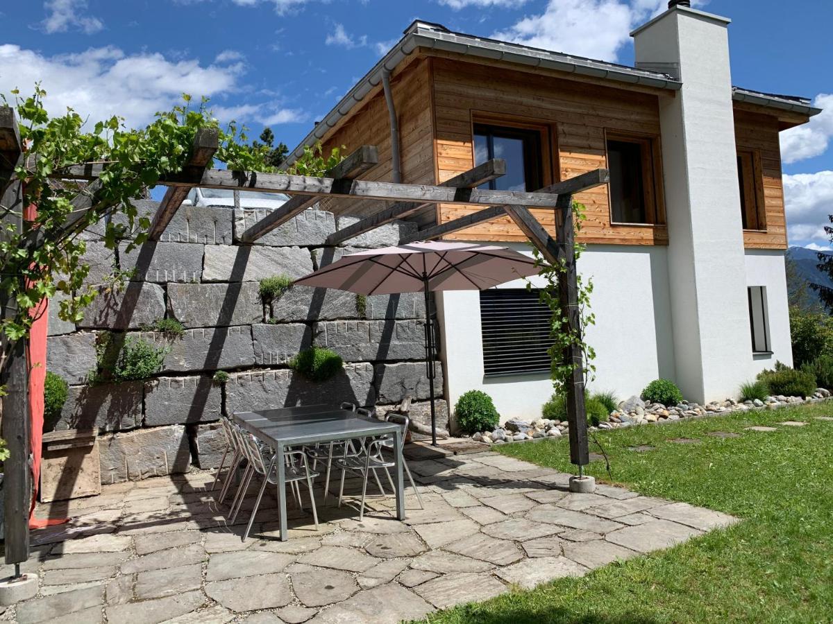 Mira Selva Villa Trin Екстериор снимка